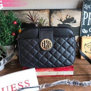 Guess mini crossbody bag ของแท้ ราคาถูก