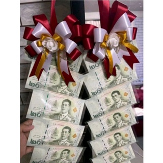 พวงมาลัยบัณทิต พวงมาลัยเงิน สำหรับนำไปใส่ธนบัตรเองแบบโบว์ติดดอกไม้