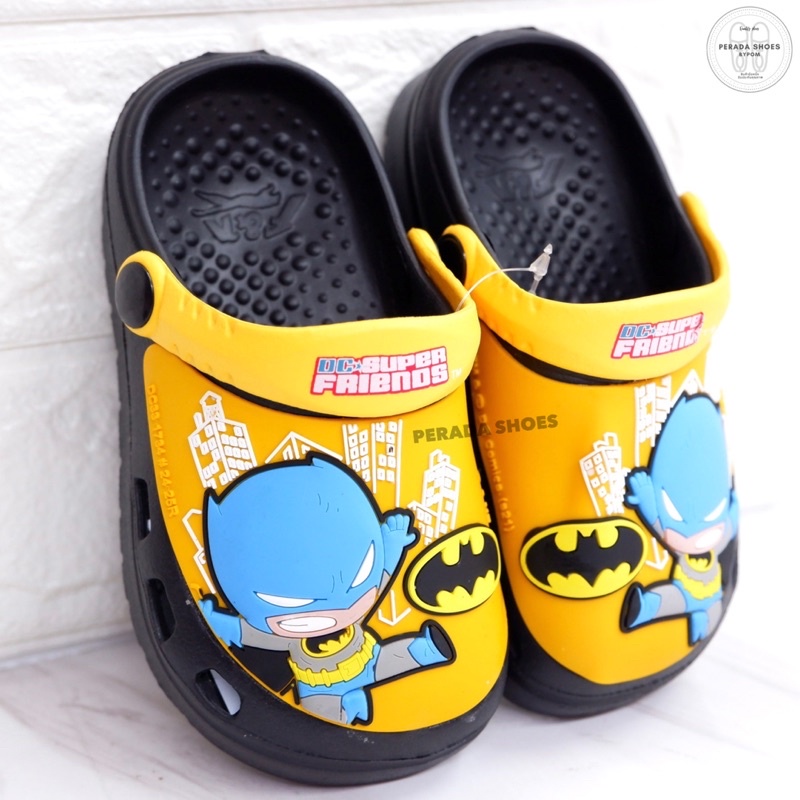 รองเท้าหัวโตเด็ก รองเท้าแตะเด็ก ลายแบทแมน ลิขสิทธิ์แท้ พื้นนุ่ม ยางนิ่ม ไซส์ 24-35