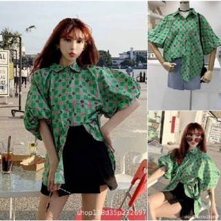 เสื้อเชิ้ตดีเทลเเขนบอลลูน กระเป๋าหน้าสีสันสดใส  เเมทง่ายสีสันเปรี้ยวปรี้ด