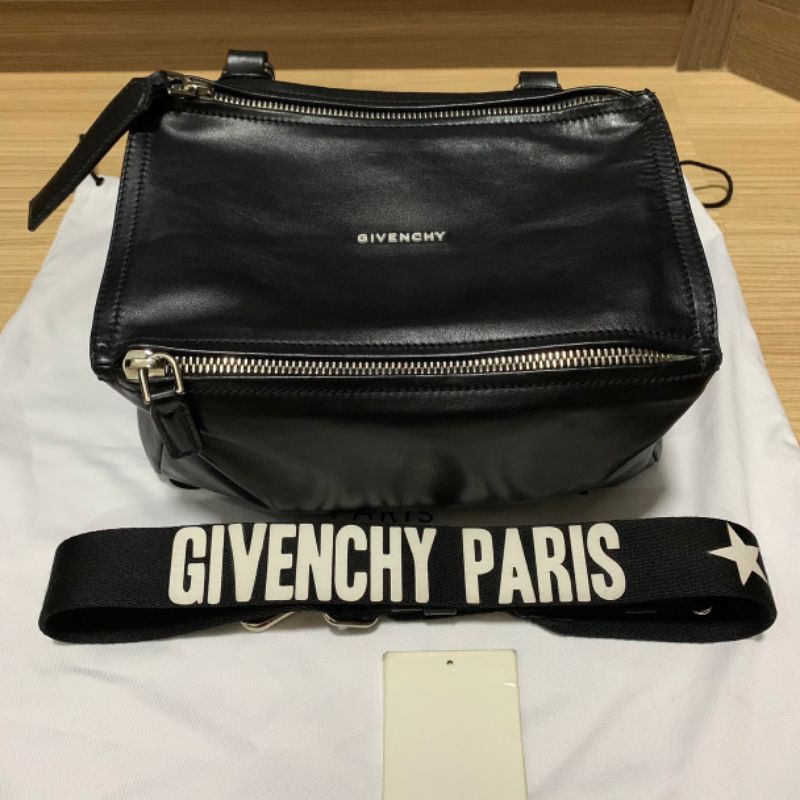 Givenchy pandora bag small
