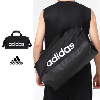 【100%Adidas】กระเป๋ากีฬา กระเป๋ายิม กระเป๋ายิม กระเป๋าแนวทแยงความจุขนาดใหญ่