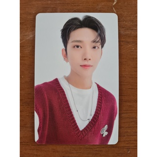 [แท้/พร้อมส่ง​] โฟโต้​การ์ด Photocard โจชัว Joshua Seventeen 2022 Seasons Greetings Outfit of the Day Photo Card