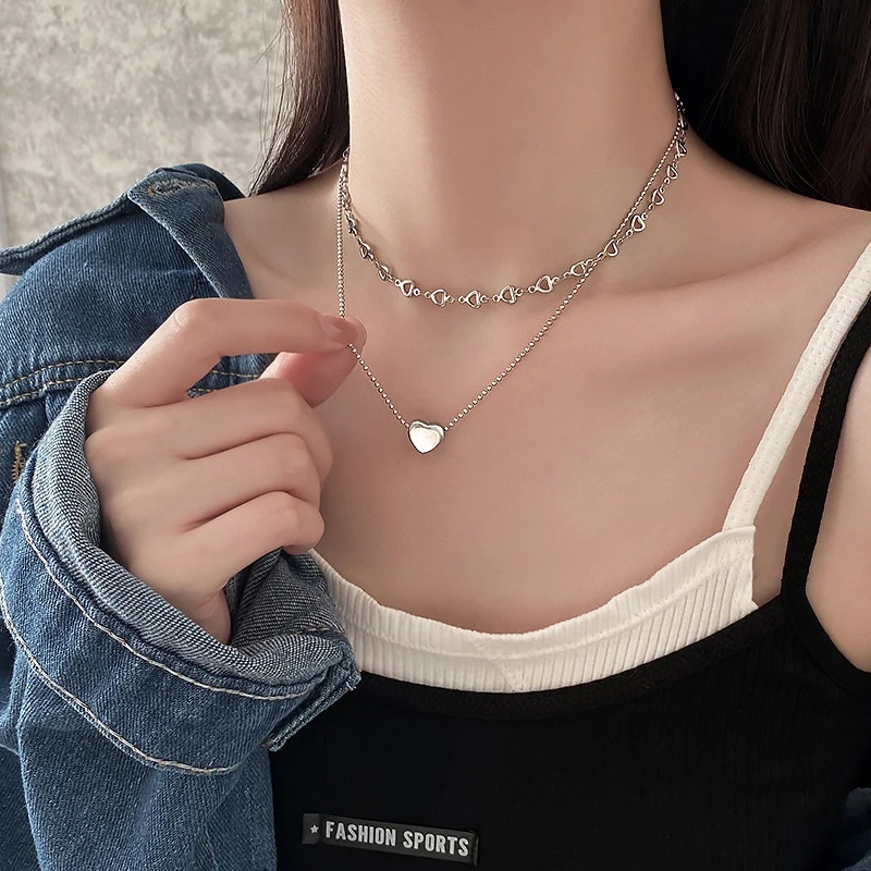 เครื่องประดับ สร้อยคอโชคเกอร์ สายโซ่ จี้รูปหัวใจ ประดับไข่มุก สีเงิน หรูหรา สําหรับผู้หญิง