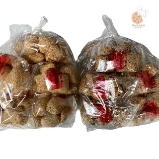 ขนม งาทอด (ม่อหล่าว) ขนมพื้นเมือง ให้เลือก2แบบ แพ็คละ10 ห่อ ห่อละ60กรัม