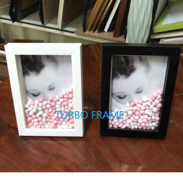 กรอบรูปทรงกล่องพร้อมเม็ดโฟม ขนาด 4x6" , 5x7" , 6x8" ,A5,8x10",8x12",A4พร้อมกระจก+ขาตั้ง