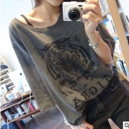 SUNDAY2020 เสื้อยืดทรงโอเวอร์ไซต์ แมทช์กับขาสั้นขายาวลุคไหนๆก็ดูดี