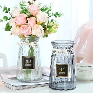 แจกันดอกไม้แก้ว vase โปร่งใสแจกันยุโรปห้องนั่งเล่นที่เรียบง่ายตกแต่ง แจกันทรงเพรช+โบว์สุดน่ารัก