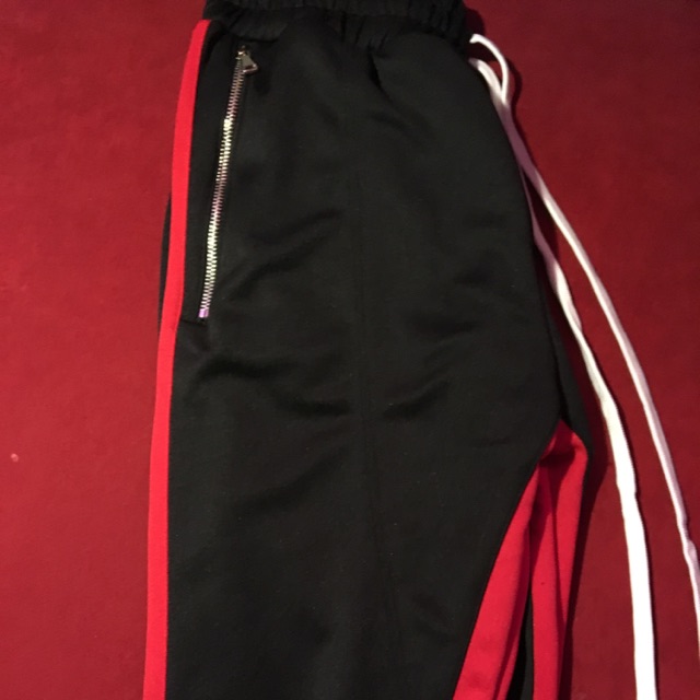 Track pants ดำแดงtz world wide สภาพ99% ไซส์M