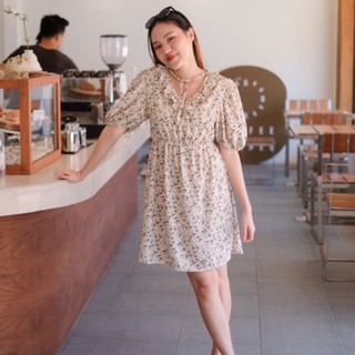 พร้อมส่ง🍮 Jujube dress เดรสคอวีแต่งระบายคอ เนื้อผ้าเกาหลี สุดนุ่ม เนื้อดีเกินราคา งานตัดของทางร้านเองจ้า