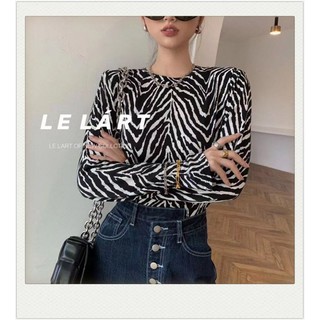 เสื้อยืดคอกลมแขนยาวลายม้าลายเสื้อใช้งานผ้าดีประจำร้านงานนี้บอกเลยสวยมาก!