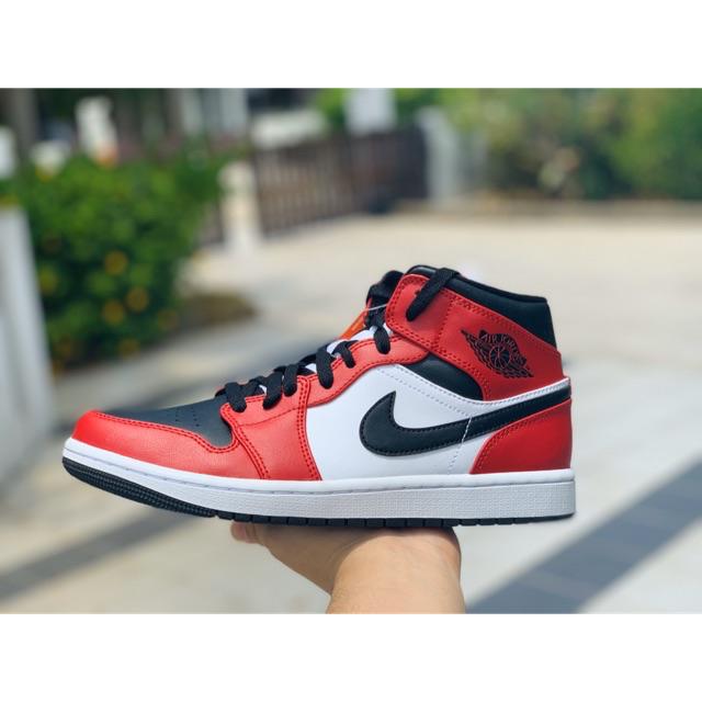 jordan one mid black toe