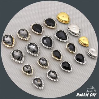 เพชรตกแต่ง พลอยสี ล้อมเพชร รูปหยดน้ำ ฐานพับโลหะสีทอง-เงิน (แ…