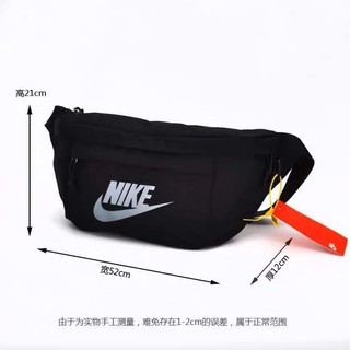 [ของแท้ 100%] กระเป๋าสะพาย Nike / Nike Original กระเป๋า Messenger ความจุมากกระเป๋าใส่มือถือกลางแจ้งส่งในไทยถูกกว่าช