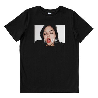 Sasha Gray - LOVE MOUTH | เสื้อยืด พิมพ์ลายวงดนตรี | Merch เครื่องดนตรี | Unisex | ภาพยนตร์ Merch | ภาพยนตร์