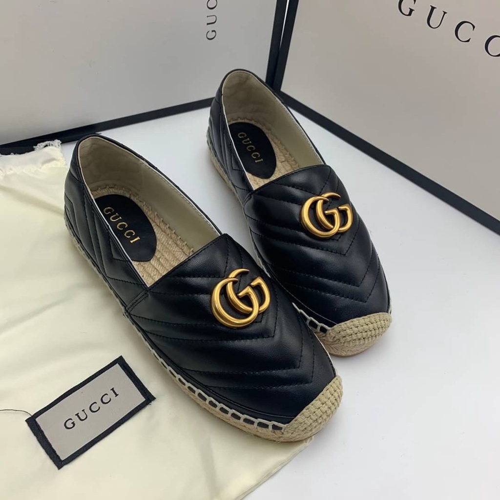 Gucci Slip On รองเท้ากุุชชี่สลิปออน รองเท้าคัชชู หนังแท้100% [สีดำ] สินค้าพร้อมกล่องอุปกรณ์