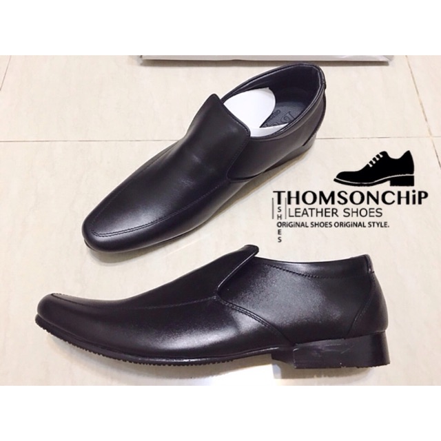 LEATHER BLACK SHOES รองเท้าหนังหัวแหลม แบบสวม