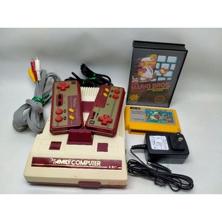 Famicom จอยเม็ดถั่ว ไฟไทยพร้อมเล่น มีตลับมารีโอ้ 1 แท้ พร้อมกล่องใส่ เครื่องแปลง ระบบAVแล้วสายยาว3เมตรสายแท้Nintendo