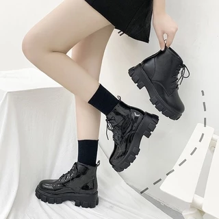 JINxCHOY Blackpink รองเท้าบูทมาร์ติน ส้นหนา ข้อสั้น สีดํา สีชมพู สไตล์เกาหลี ขายส่งจากโรงงาน 2024