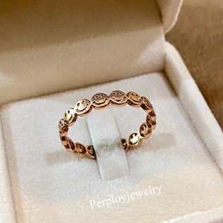 PerployJewelry smiles around ring