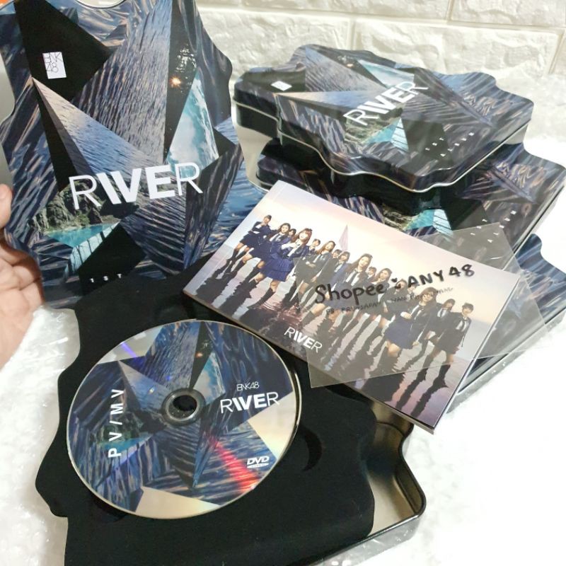 แท้💯% CD BNK48 River Album