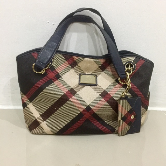 DAKS Shopping Bag Sale