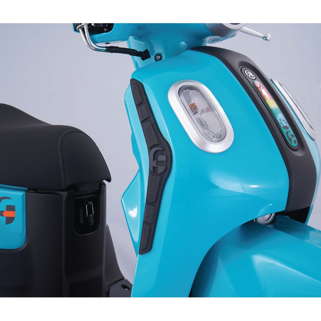 ชุดแผ่นยางกันรอยซ้าย-ขวา สีดำ FAZZIO รหัสสินค้า : BKF-SPADC-M4-BL ปี2023-2025