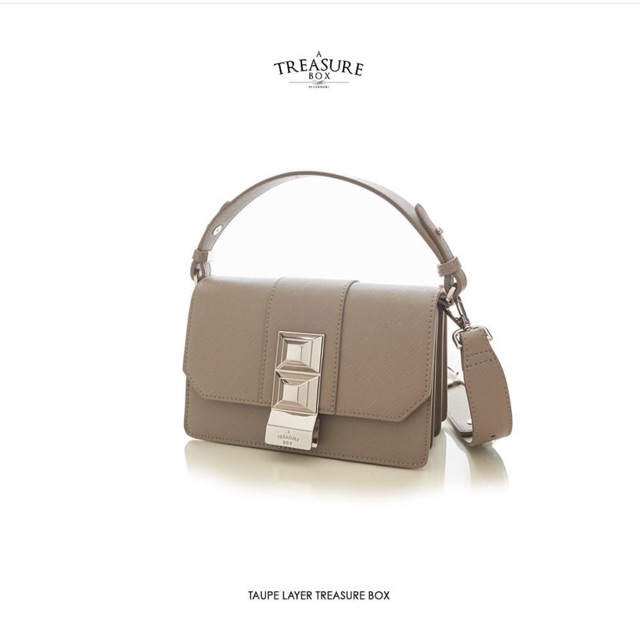 TAUPE    LAYER   BOX