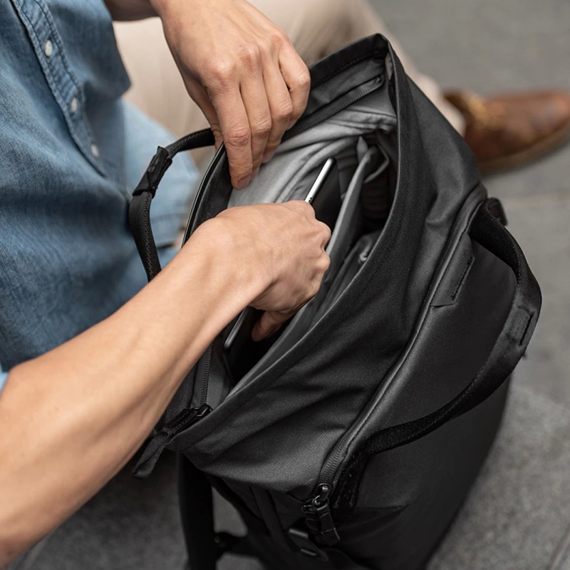 Peak Design Everyday Totepack - 20L กระเป๋ากล้องสะพายหลัง หรือแบบถือ ความจุ 20 ลิตร