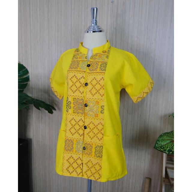 เสื้อพื้นเมือง ผ้าฝ้าย ผ้าไทย สีเหลือง อก 38"-44" สาวอวบ สาวผอม ใส่ได้ ผู้ชาย ผู้หญิงใส่ได้ เสื้อพื้นเมืองคอจีน สีเหลือง