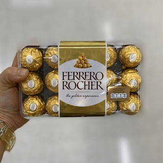 ช๊อคกาแลตเฟอราโร่รอชเชอร์FERRERO ROCHERช็อคกาแลตนมผสมเกล็ดเฮเซลนัทสอดไส้ครีมและเฮเซลนัท อร่อยเจ้มจ้นทุกเม็ด