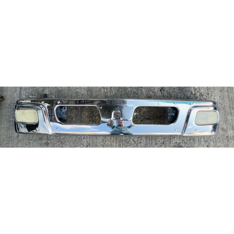 กันชนแต่ง Isuzu MLR/NMR 130