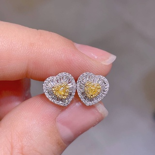 ต่างหู Stud ทรงหัวใจ Fancy Yellow Diamond