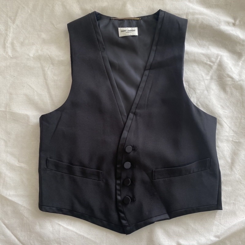 เสื้อกั๊ก YSL SAINT LAURENT TUXEDO VEST สภาพดี ไม่มีตำหนิ