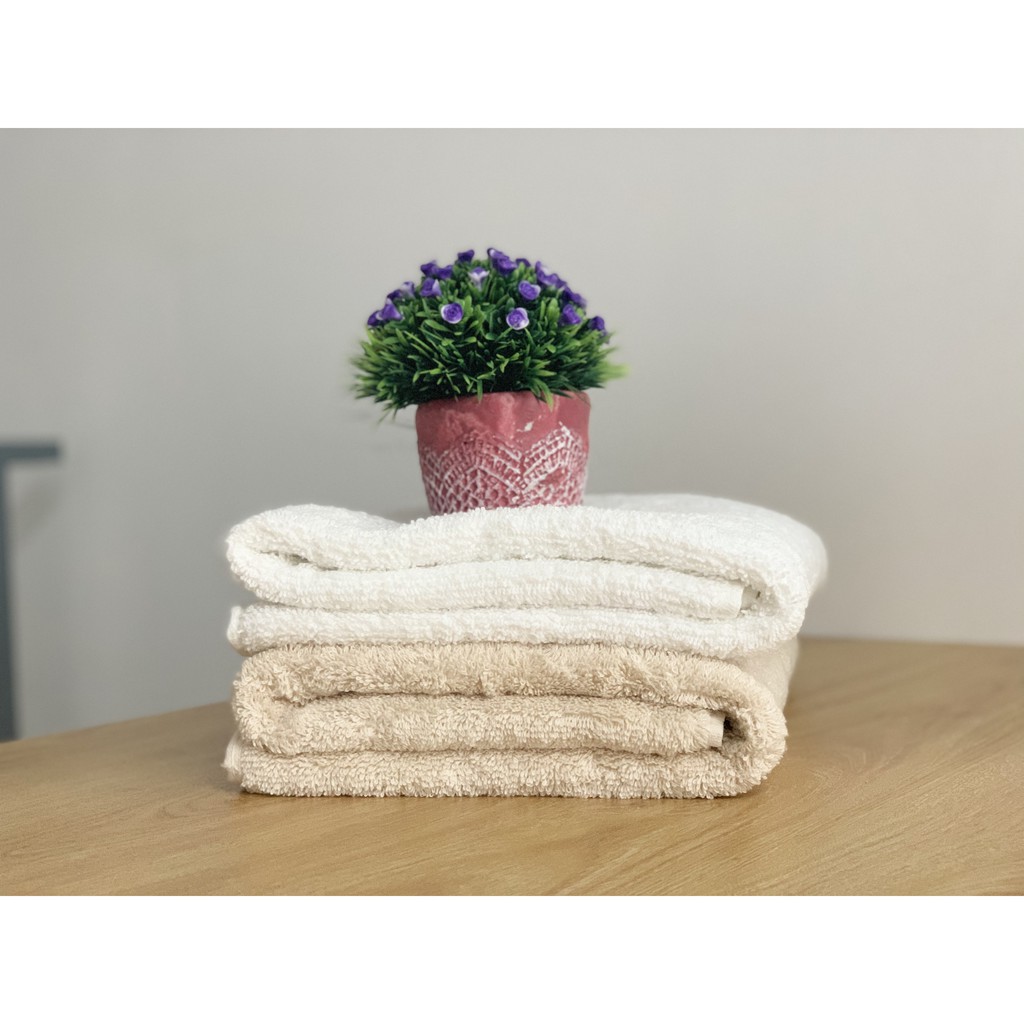 ผ้าขนหนูอาบน้ําสีครีมพร้อมผ้าฝ้ายคุณภาพสูง - ขนาด:27xx54Inches - น้ําหนัก:480-500grm