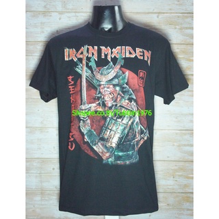 เสื้อยืดผ้าฝ้ายพรีเมี่ยมเสื้อวง IRON MAIDEN เสื้อยืดแฟชั่นวงดนตรี เสื้อวินเทจ ไอเอิร์นเมเดน ไอร่อน IRN1834