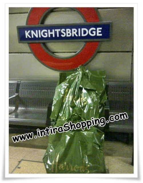 Harrods รุ่น Elevators Small Shopper Bag (กระดุม)**พร้อมส่ง