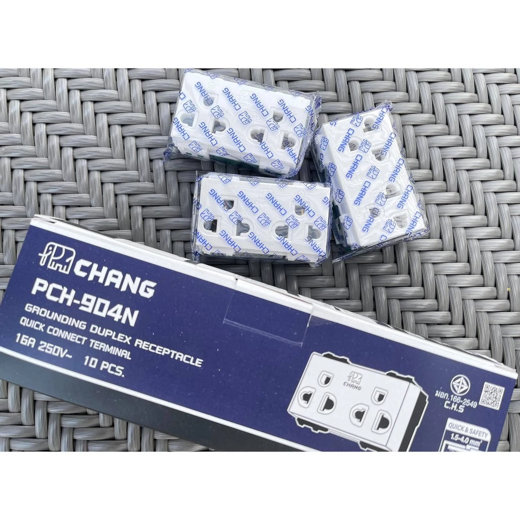 🔌🔌 ปลั๊กกราวน์คู่ช้าง PCH904N รุ่นเสียบสาย (ยกกล่อง)🔌🔌