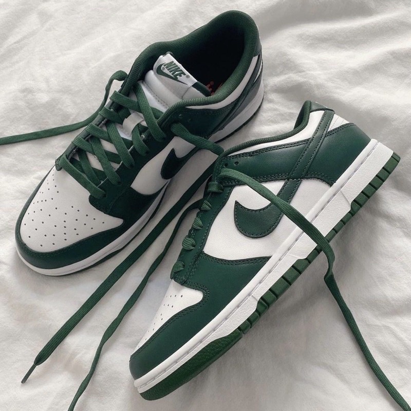 Nike Dunk Low Team Green พร้อมกล่องเชือก สินค้ามีจำนวนจำกัด