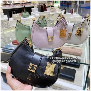 LYN กระเป๋าสะพายข้าง LYN รุ่น Rivera Shoulder Bag :  LL22FBS080 แท้จากชอป พร้อมอุปกรณ์