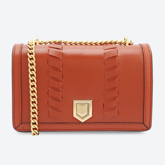 Charles&Keith Bag Crossbody Ck มือ2 ของแท้ อุปกรณ์ครบ ส่งฟรี