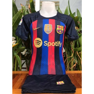 ชุดกีฬา เสื้อบอล ผู้ชาย  บาซ่า Barcelona(เสื้อ + กางเกง) มีไซส์ M L XL 3XL ใส่ได้ทั้งชายและหญิง