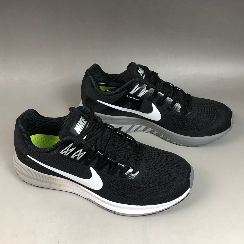 nike air zoom pegasus 21