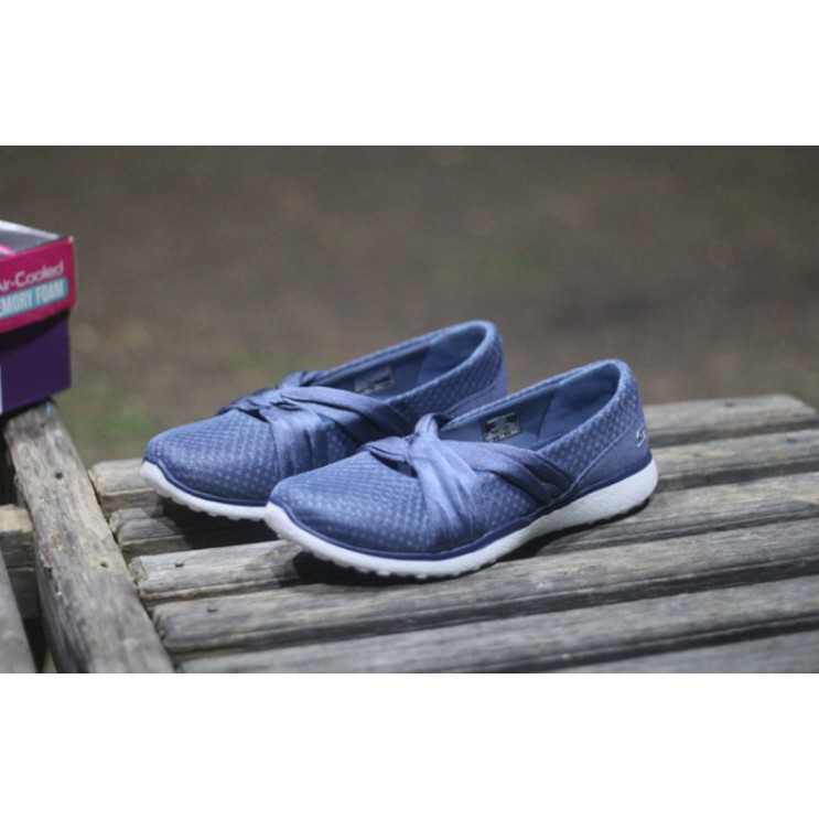 skechers microburst knot