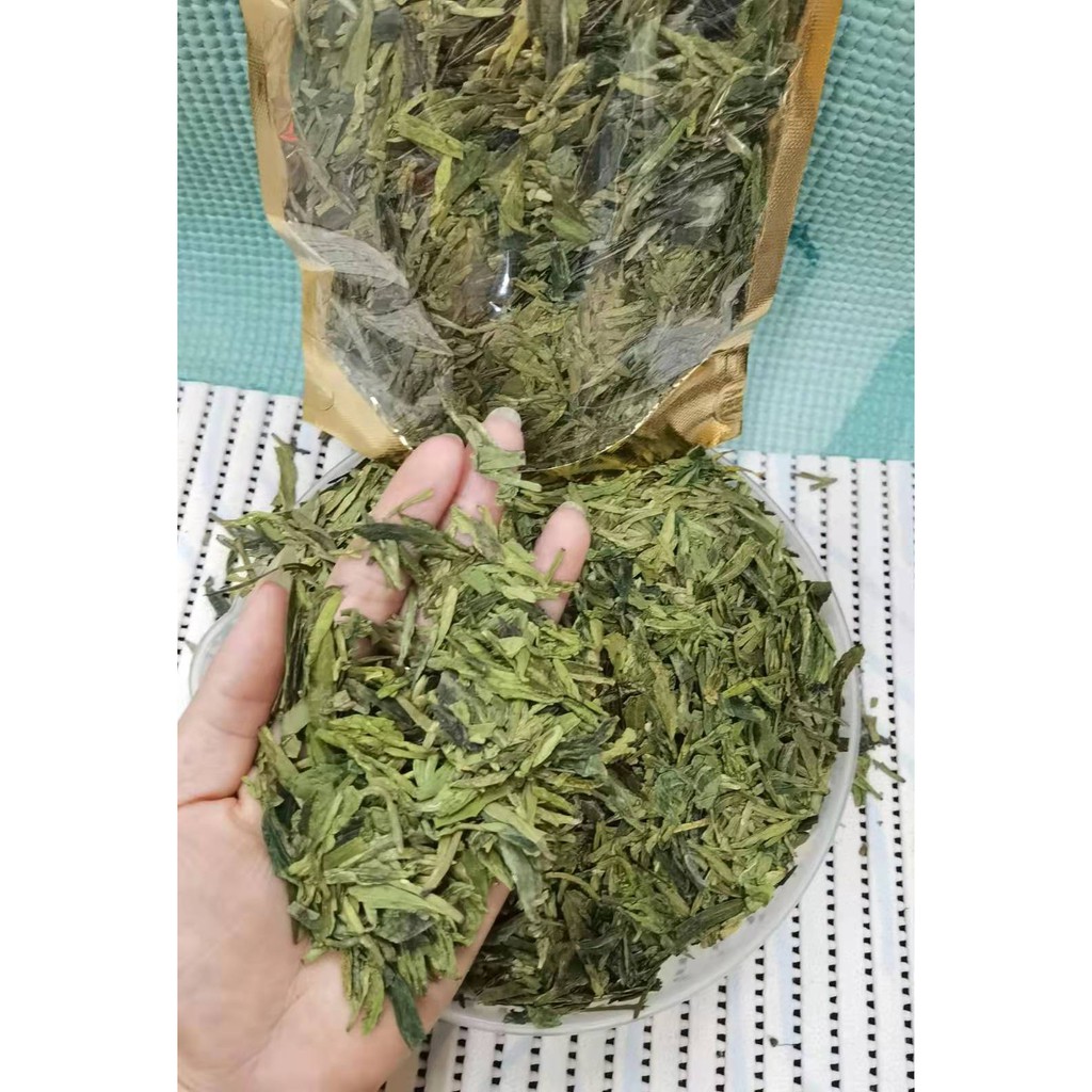 ชาหลงจิ่งAAA（特级龙井茶T250）ช่วยเติมเต็มสารอาหารและมีผลในการชะลอความแก่และป้องกันการสูญเสียน้ำ