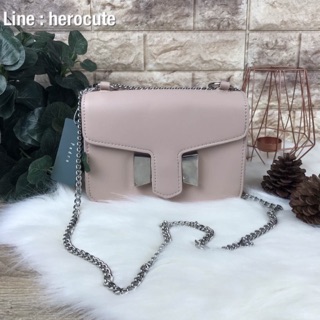 PEDRO CHAIN SHOULDER BAG ส่งฟรีEMS