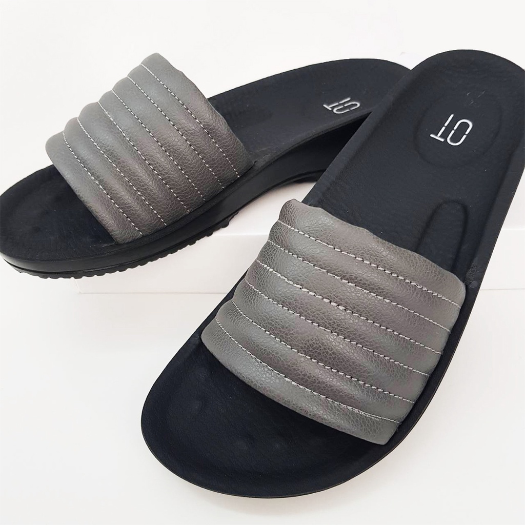 Walking OT รองเท้าแตะ รุ่น ANDY  มี 4 สี ไซส์ 36 - 45 ใส่ลุยน้ำได้ มี 4 สี นุ่ม สบาย มีปุ่มนวดเท้า