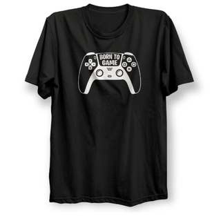 เสื้อยืดแขนสั้น คอหยาบ พิมพ์ลาย Born To Game Stick PS5 Cool Premium 100% สีดํา สําหรับผู้ชาย และผู้หญิง ไซซ์ 30s XXL XXL