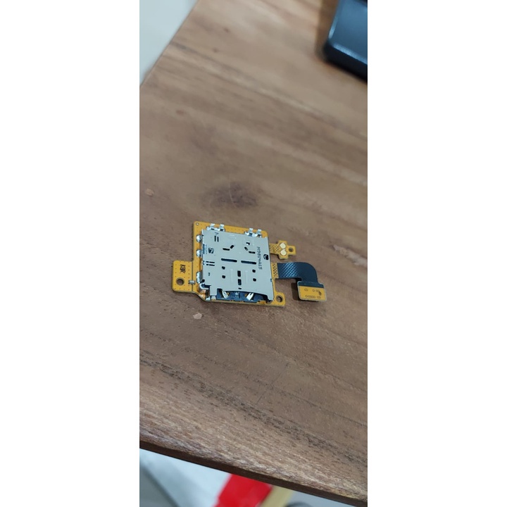 Samsung Galaxy Tab S6 SM T865 SIM MEMORY CARD READER CONNECTOR