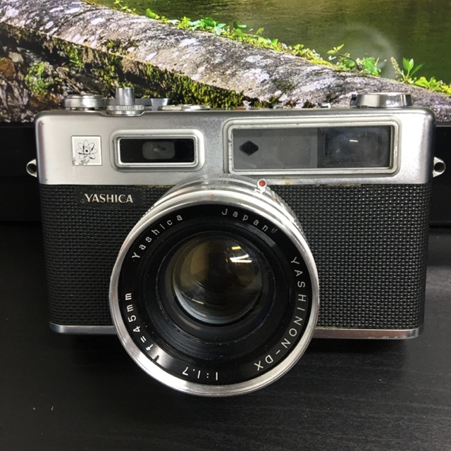 กล้องฟิล์ม Yashica Electro 35